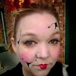 Meet your Posher, Wendy